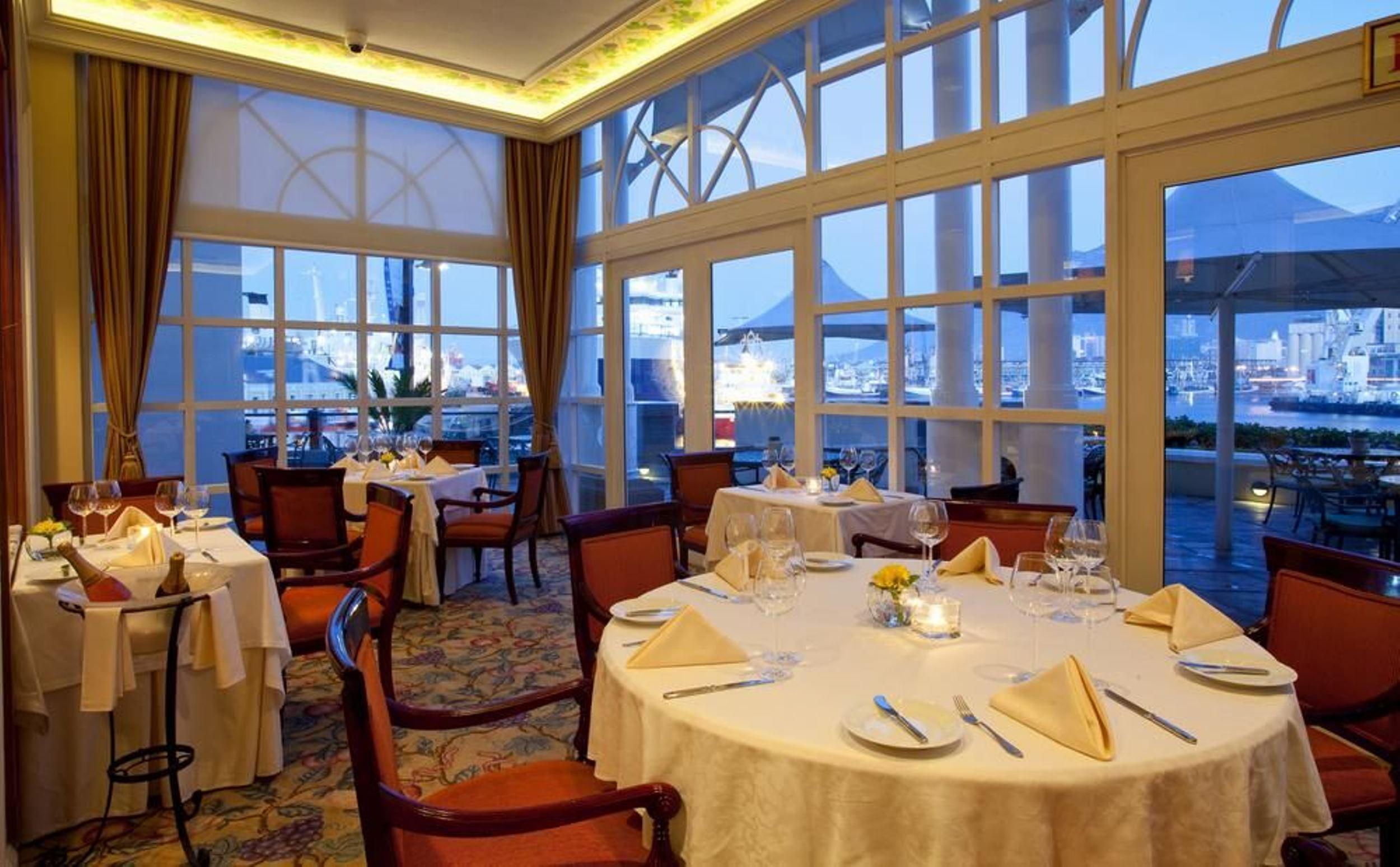 The Table Bay Hotel Κέιπ Τάουν Εξωτερικό φωτογραφία The restaurant