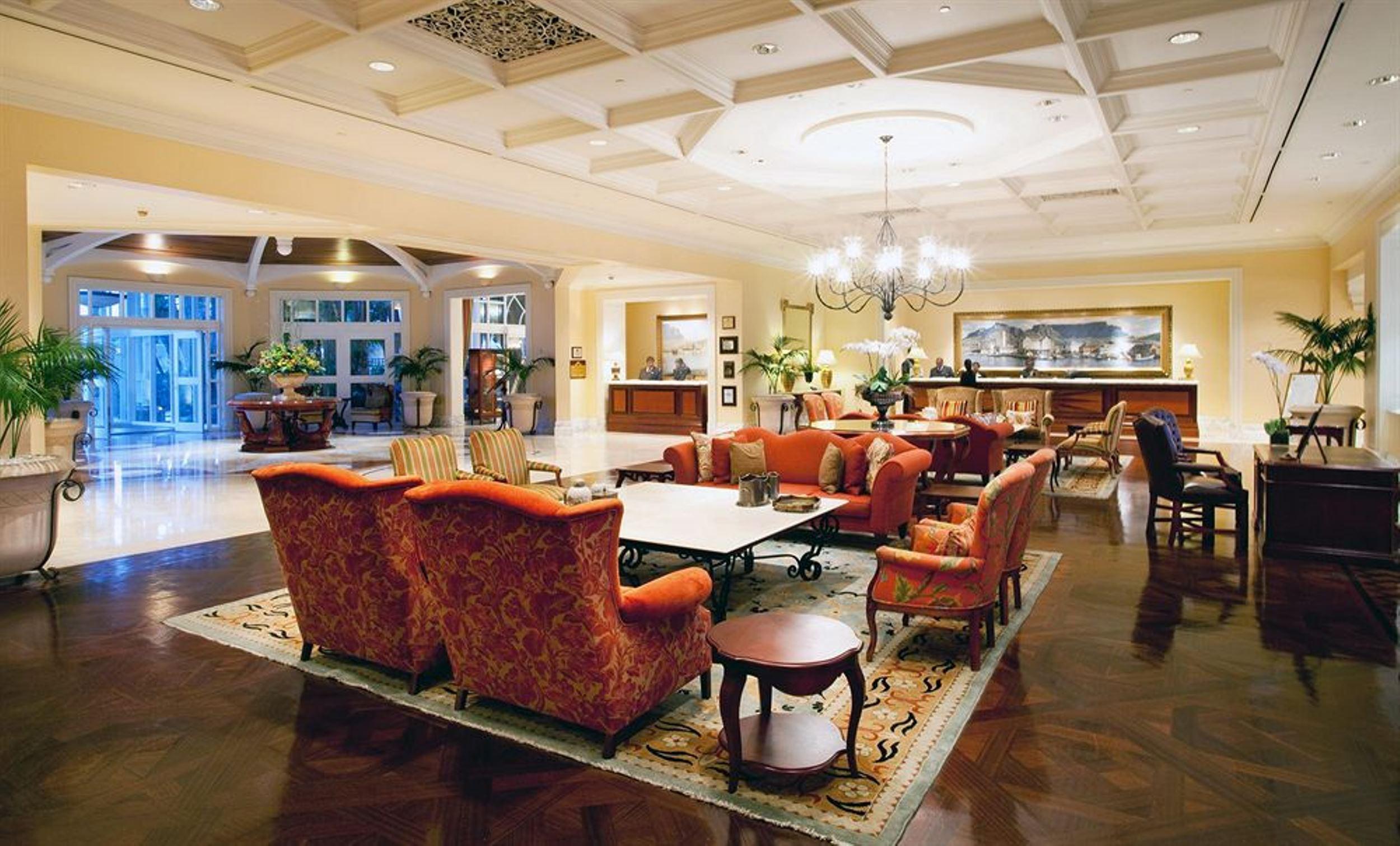 The Table Bay Hotel Κέιπ Τάουν Εξωτερικό φωτογραφία The lobby of the Inn at the Opera
