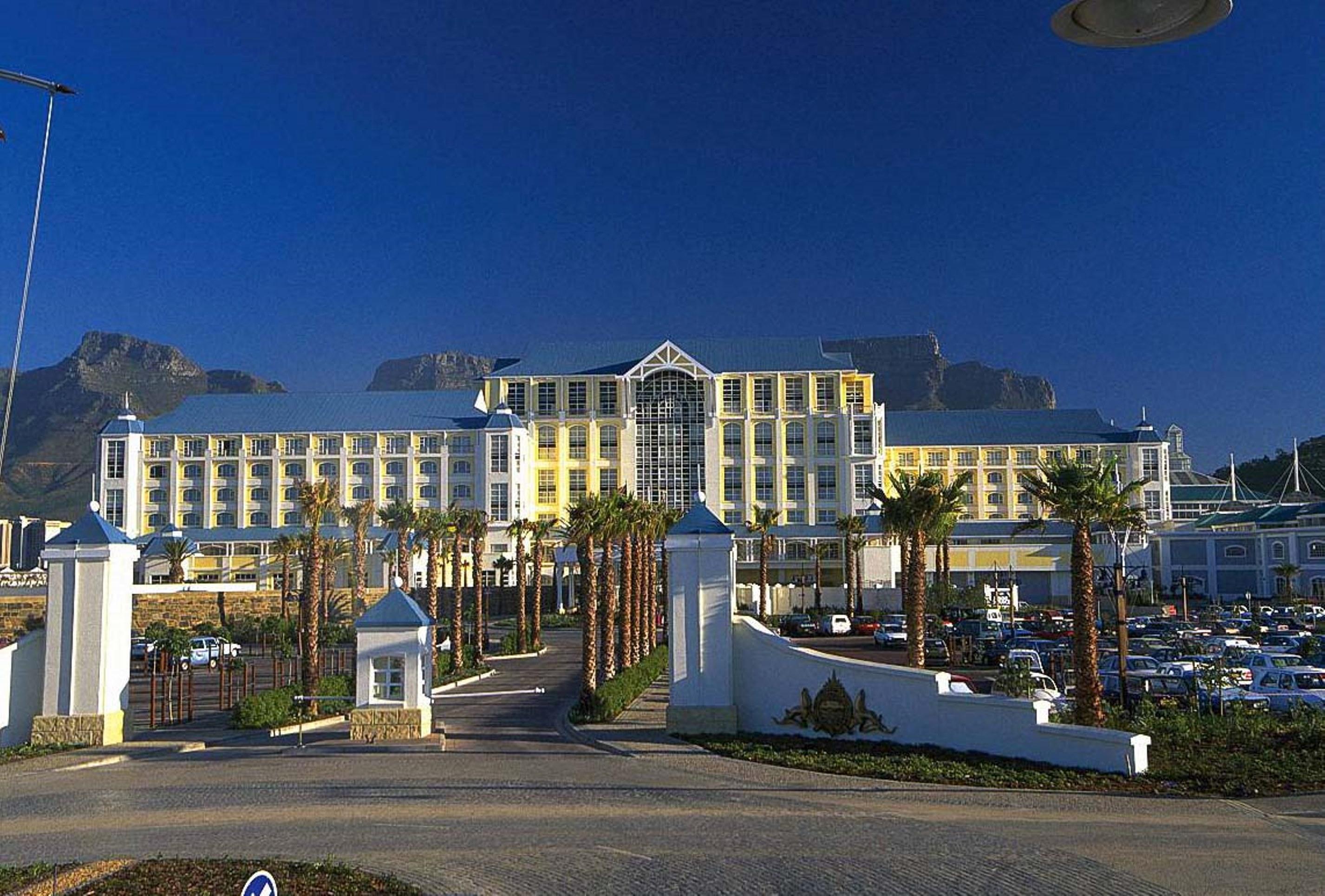 The Table Bay Hotel Κέιπ Τάουν Εξωτερικό φωτογραφία The Green Valley Ranch Resort and Spa