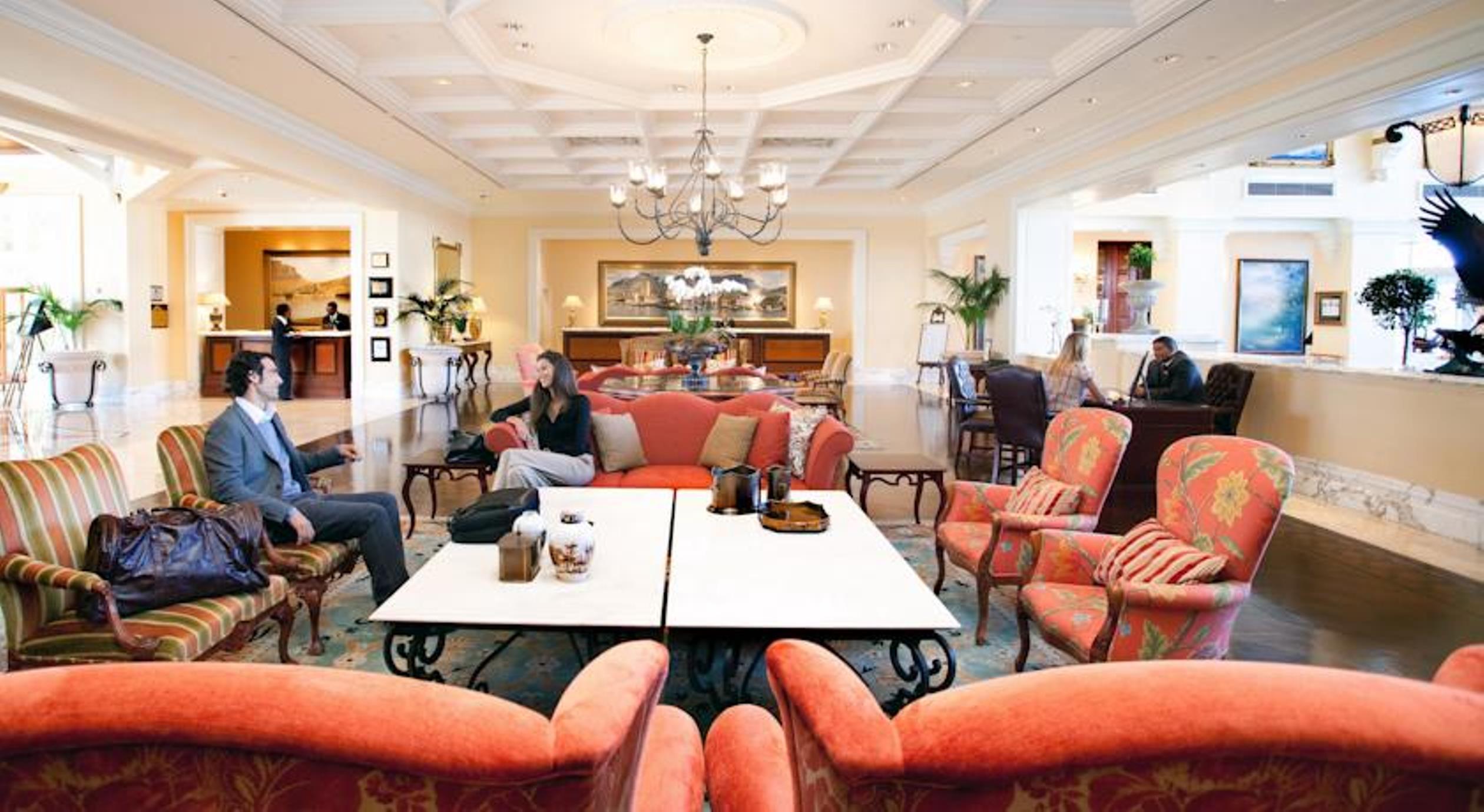The Table Bay Hotel Κέιπ Τάουν Εξωτερικό φωτογραφία The lounge at the airport