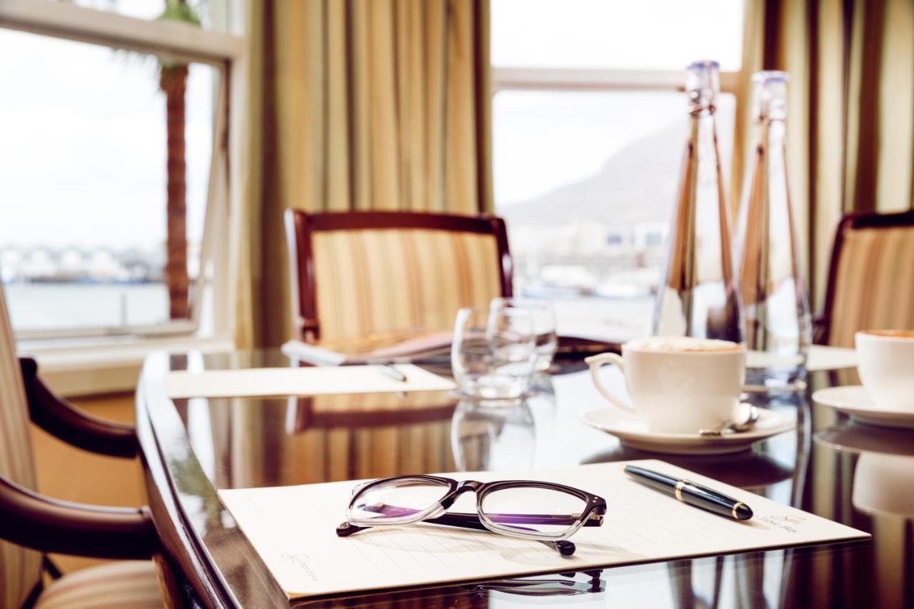 The Table Bay Hotel Κέιπ Τάουν Εξωτερικό φωτογραφία Meeting room at the InterContinental Cape Town